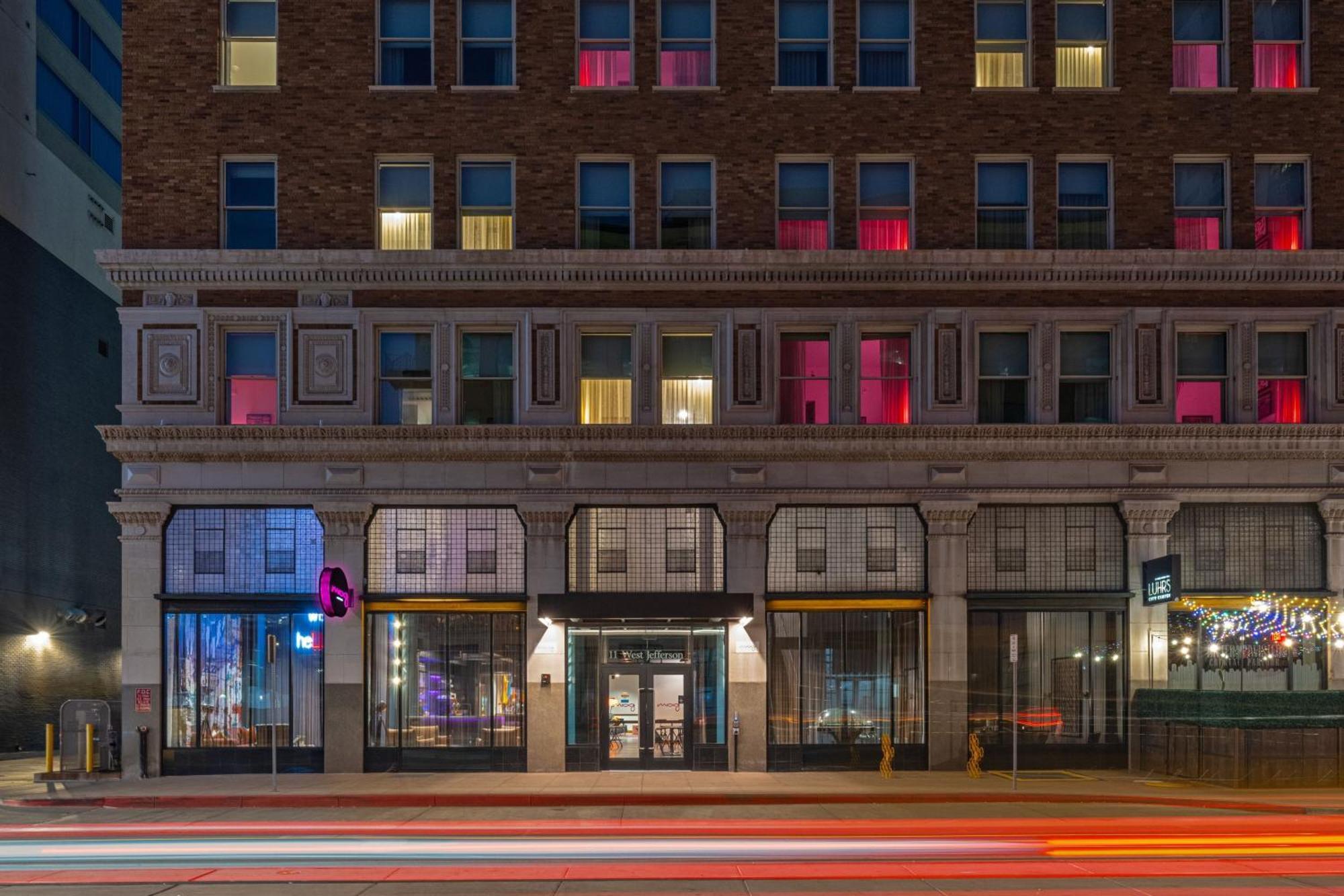 Moxy Phoenix Downtown Exterior photo